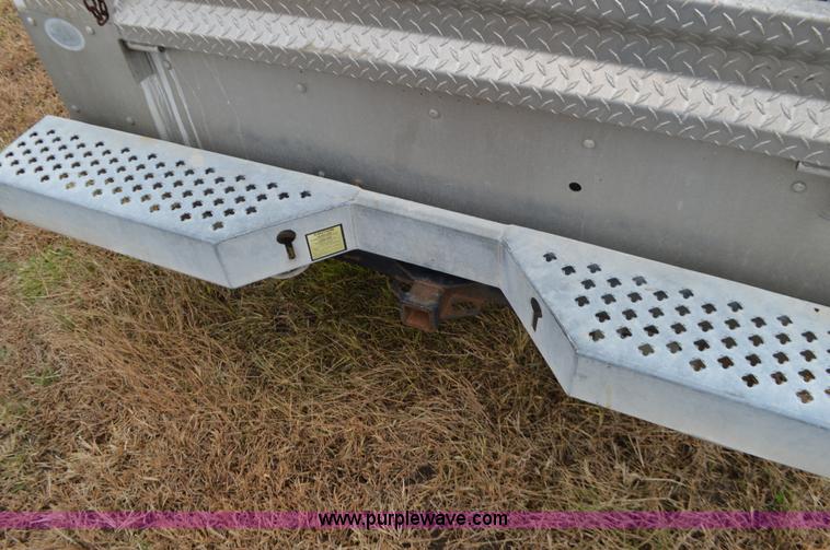 image for item K5273 2001 Dodge Ram 2500 utility truck