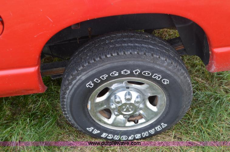 image for item K5274 2006 Dodge Ram 2500 Quad Cab pickup truck