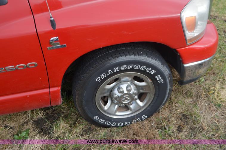 image for item K5274 2006 Dodge Ram 2500 Quad Cab pickup truck