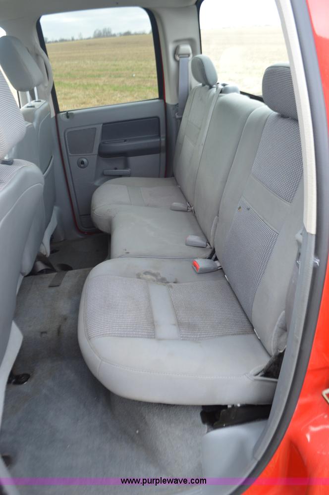 image for item K5274 2006 Dodge Ram 2500 Quad Cab pickup truck