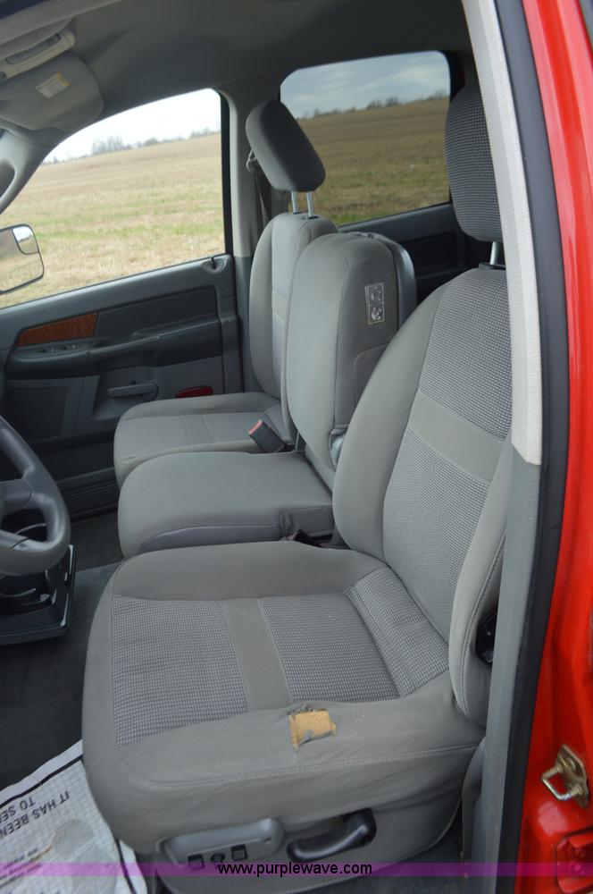image for item K5274 2006 Dodge Ram 2500 Quad Cab pickup truck