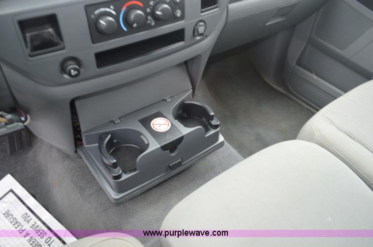 image for item K5274 2006 Dodge Ram 2500 Quad Cab pickup truck