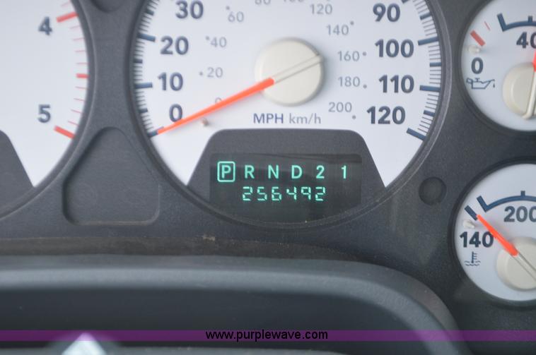 image for item K5274 2006 Dodge Ram 2500 Quad Cab pickup truck