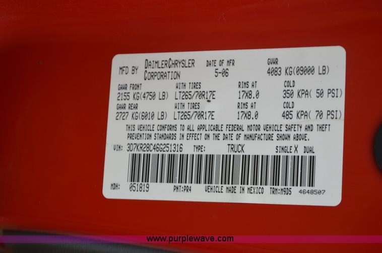 image for item K5274 2006 Dodge Ram 2500 Quad Cab pickup truck