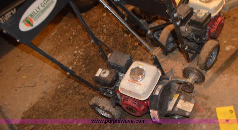 image for item K5281 (3) Bill Goat grazors