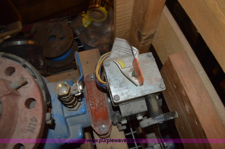 image for item K5285 Wilkins double check back flow preventer