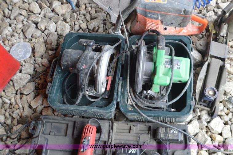 image for item K5286 Assorted tools