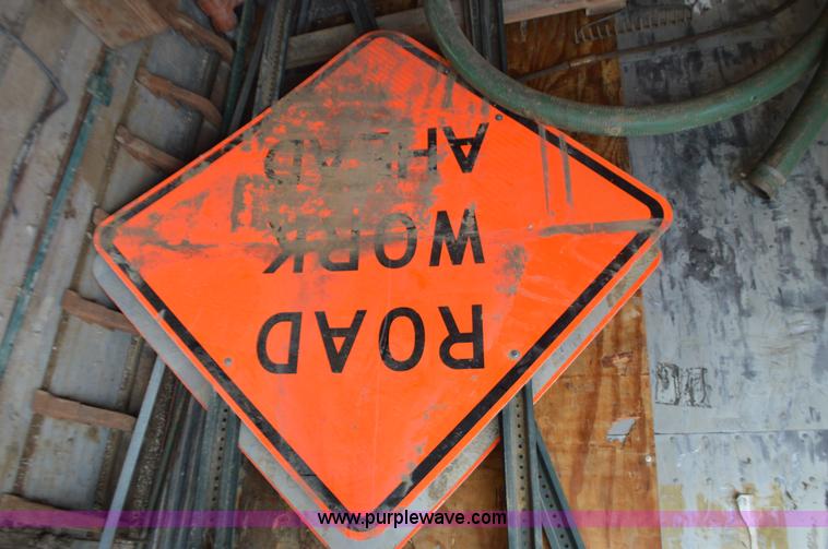 image for item K5291 Assorted safety signs and barricades