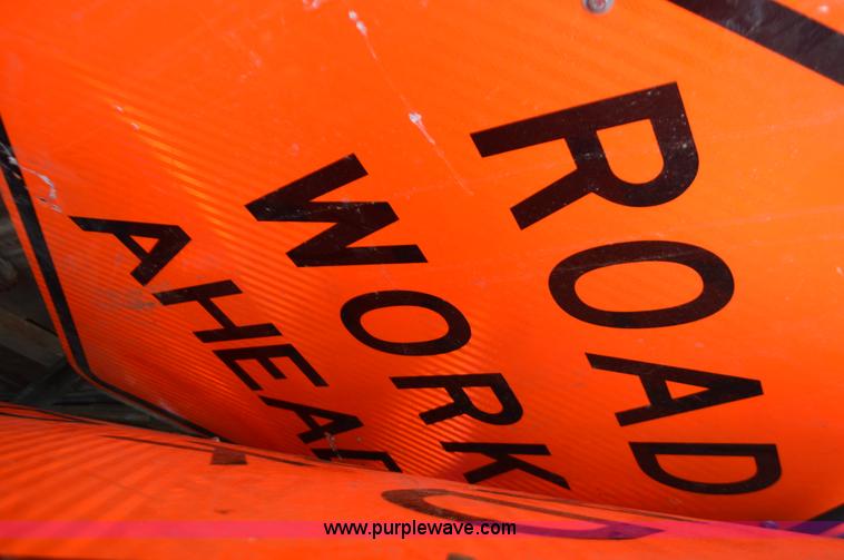 image for item K5291 Assorted safety signs and barricades