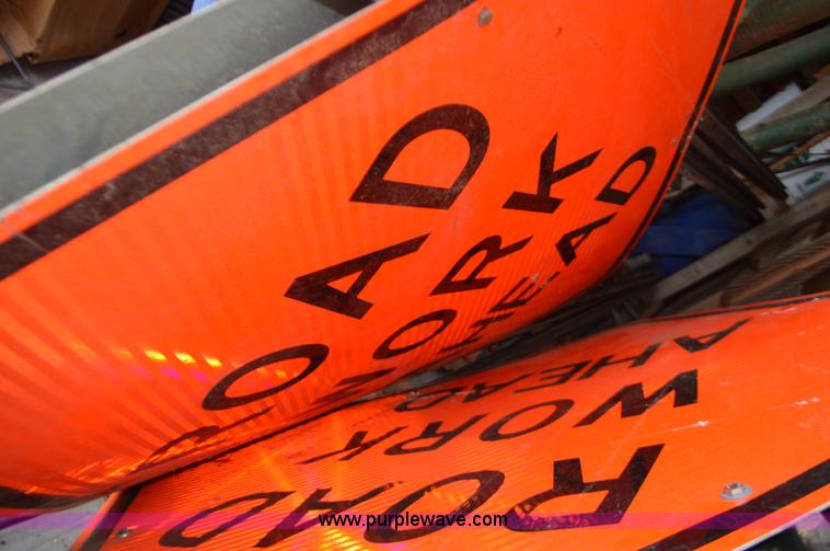 image for item K5291 Assorted safety signs and barricades