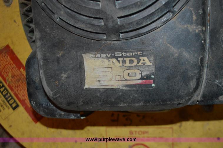 image for item K5293 Assorted sanitary testing equipment