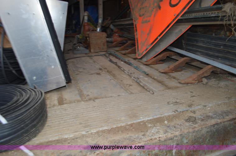 image for item K5294 1994 Pines dry van trailer