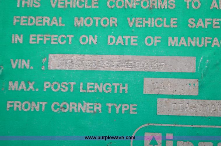 image for item K5294 1994 Pines dry van trailer