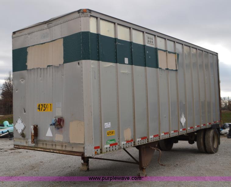 image for item K5295 1986 Pines dry van trailer