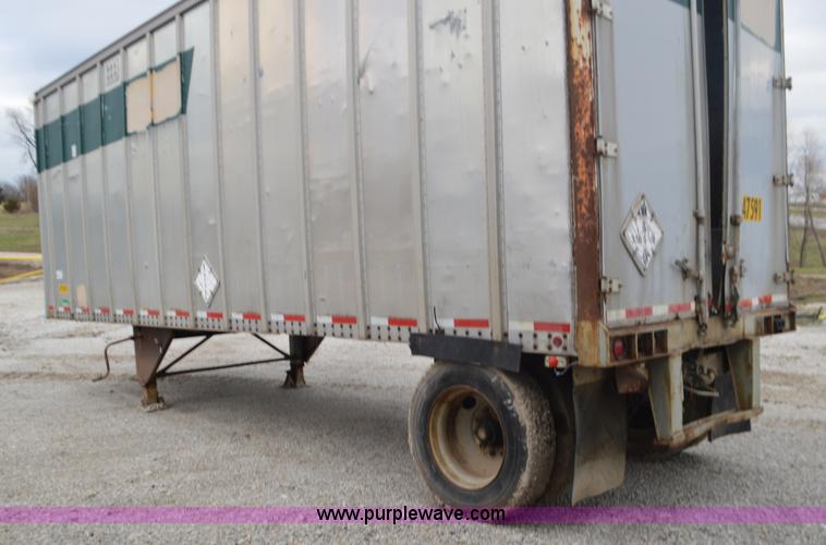image for item K5295 1986 Pines dry van trailer