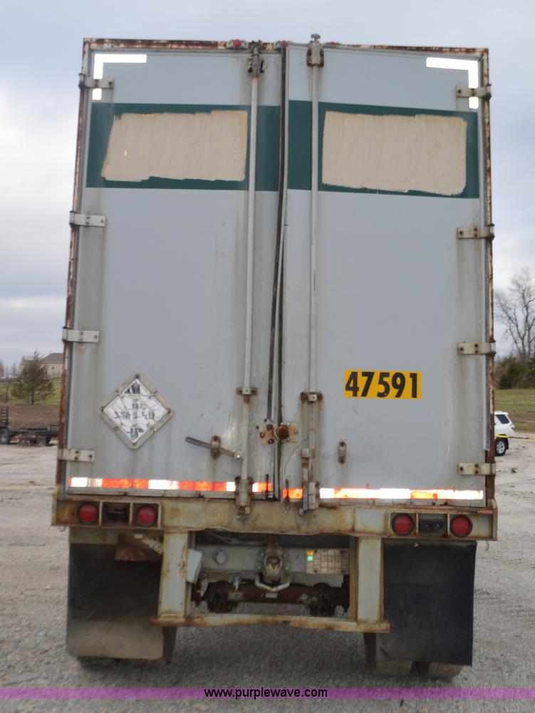 image for item K5295 1986 Pines dry van trailer