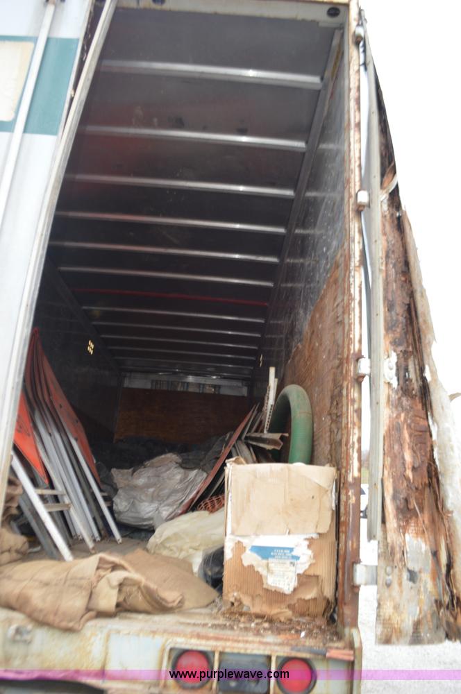 image for item K5295 1986 Pines dry van trailer