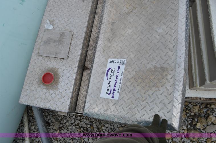 image for item K5297 Fuel tank/toolbox combination