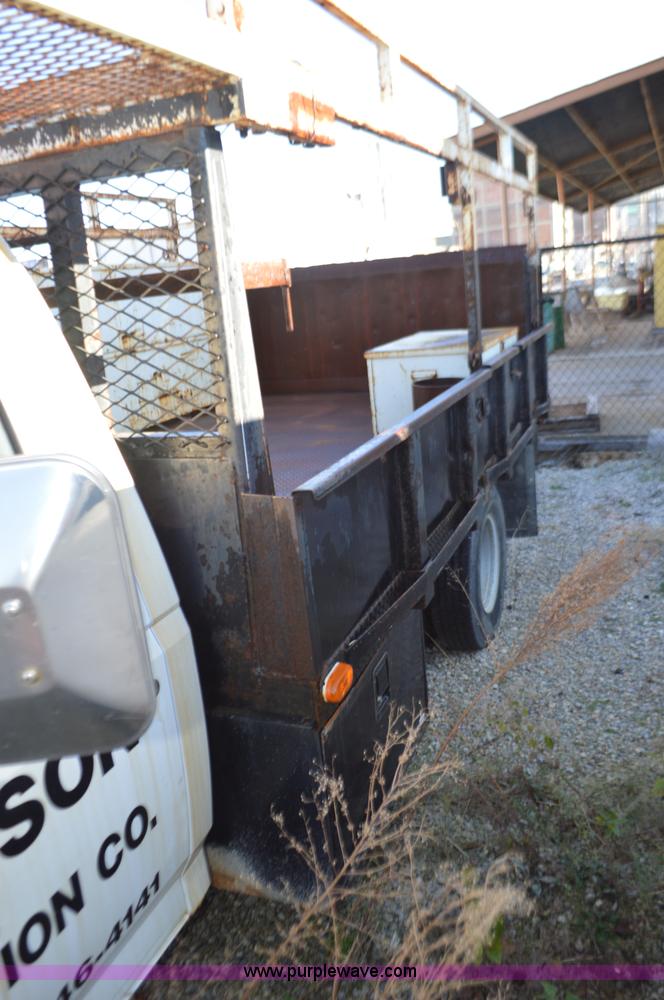 image for item K5298 1997 Ford F350 pickup truck