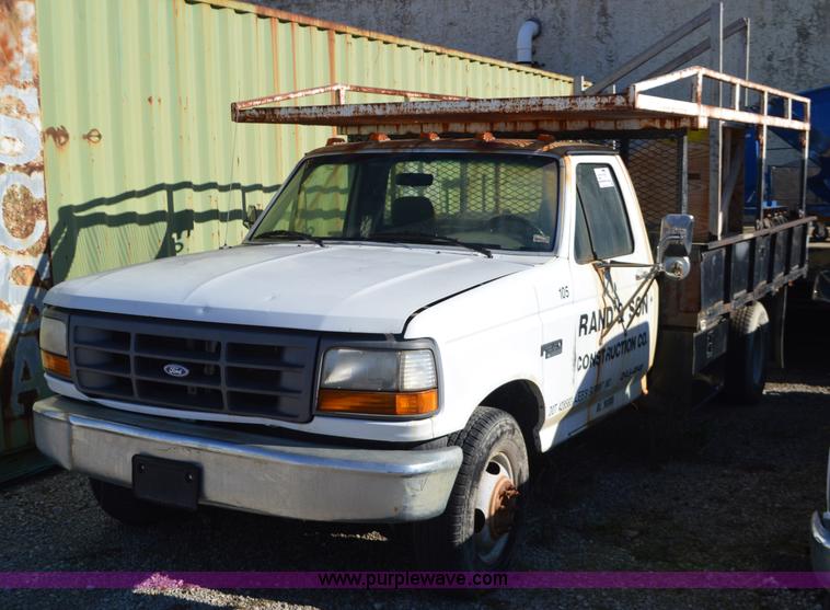 image for item K5301 1995 Ford F350 pickup truck