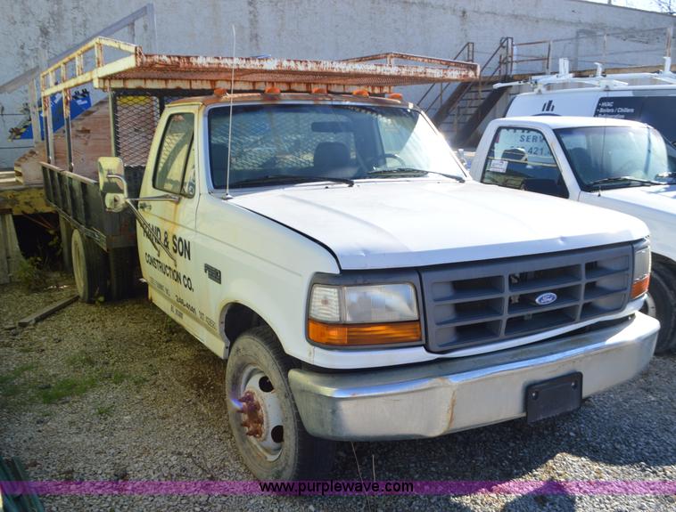 image for item K5301 1995 Ford F350 pickup truck