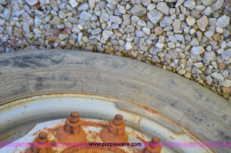 image for item K5301 1995 Ford F350 pickup truck