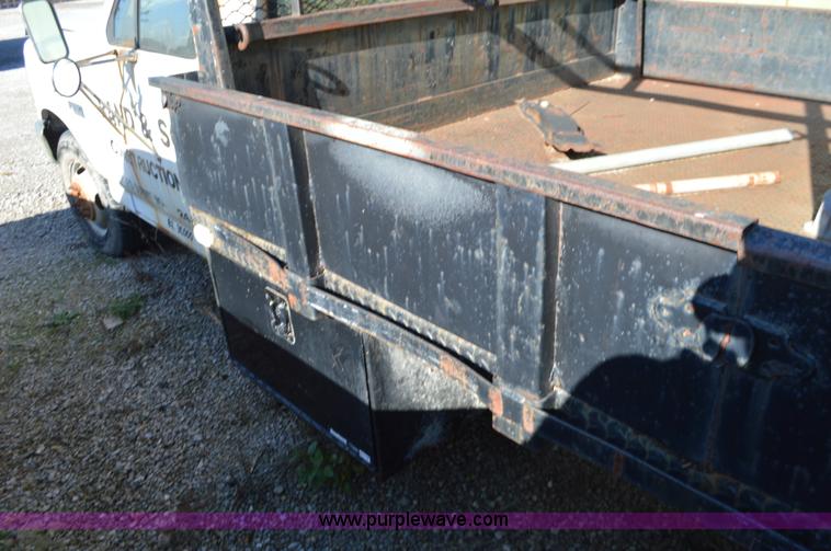 image for item K5301 1995 Ford F350 pickup truck