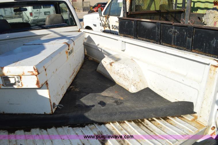 image for item K5302 1996 Chevrolet 1500 pickup truck
