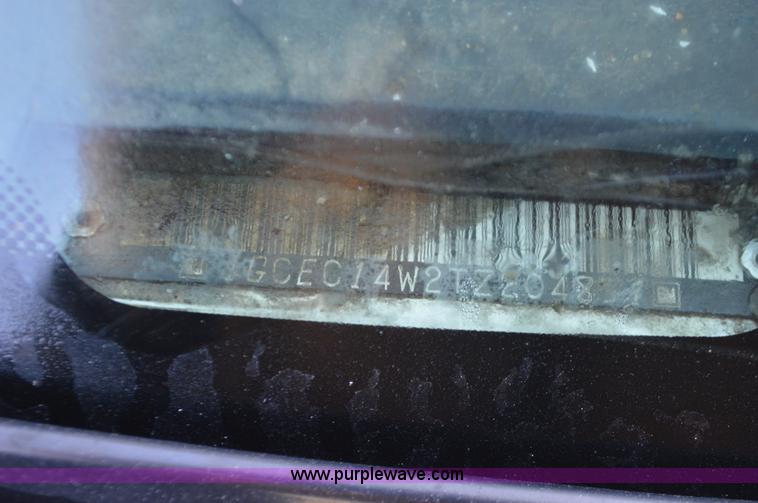 image for item K5302 1996 Chevrolet 1500 pickup truck