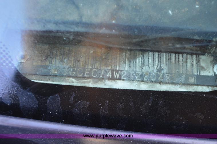 image for item K5302 1996 Chevrolet 1500 pickup truck