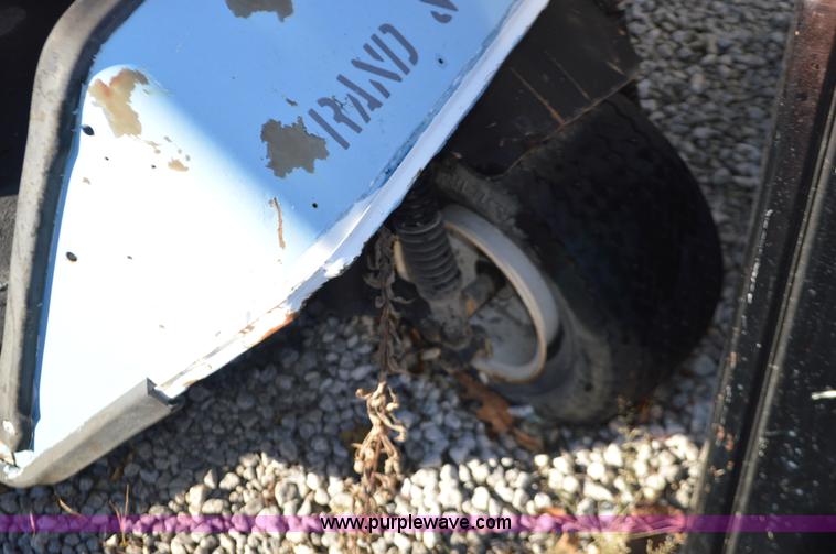 image for item K5306 Ez-go golf cart