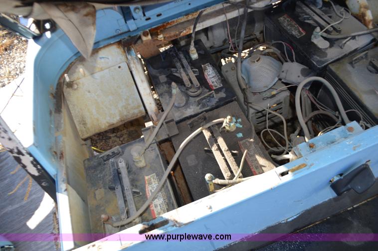 image for item K5306 Ez-go golf cart