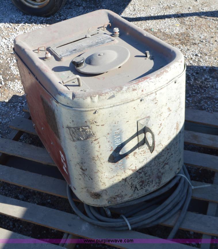 image for item K5308 Lincoln Idealarc 250 arc welder