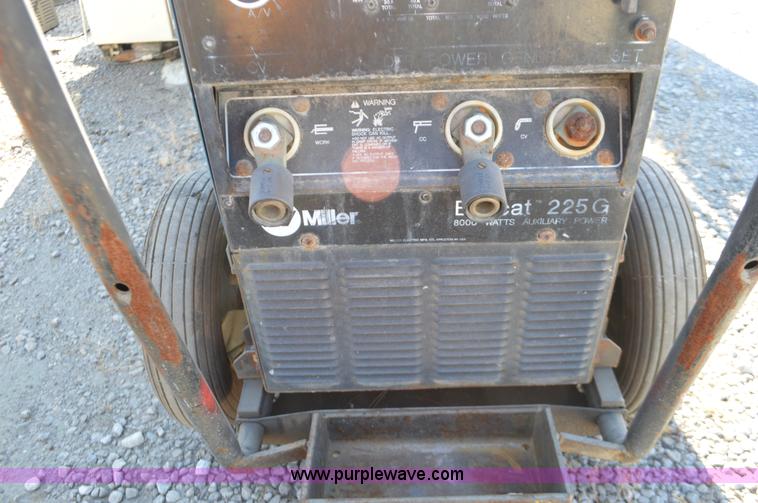image for item K5309 Miller Bobcat 225G welder/generator