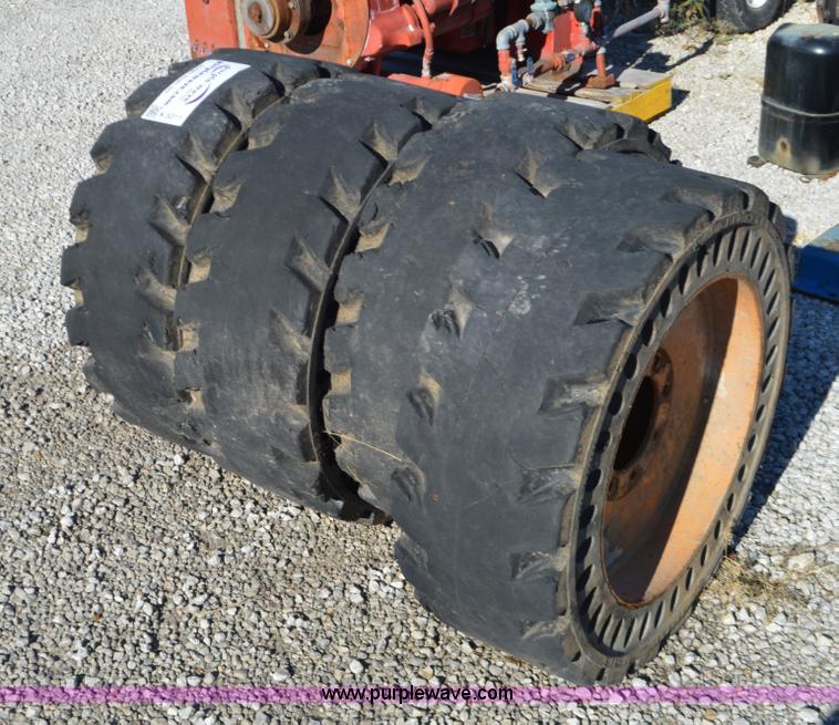 image for item K5311 (4) 12-16.5 skid steer tires