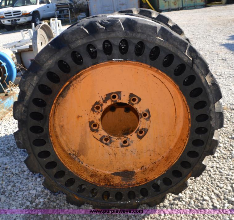 image for item K5311 (4) 12-16.5 skid steer tires