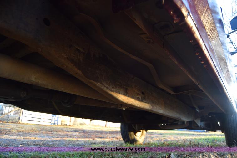 image for item L1018 1989 Ford F350 Crew Cab pickup truck