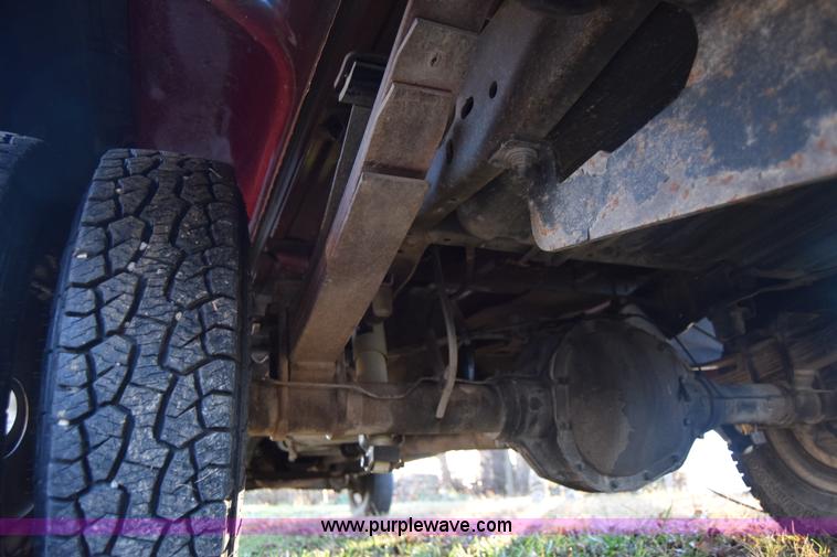 image for item L1018 1989 Ford F350 Crew Cab pickup truck