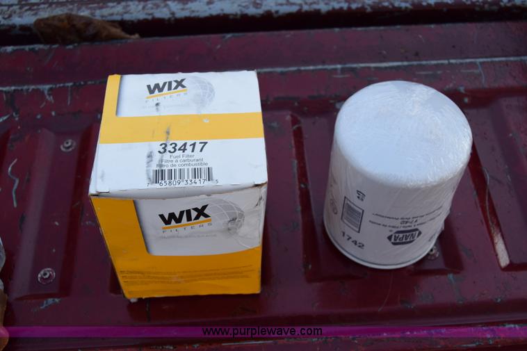 image for item L1018 1989 Ford F350 Crew Cab pickup truck