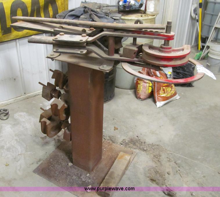 image for item L1858 Hossfeld 8 pipe bending machine