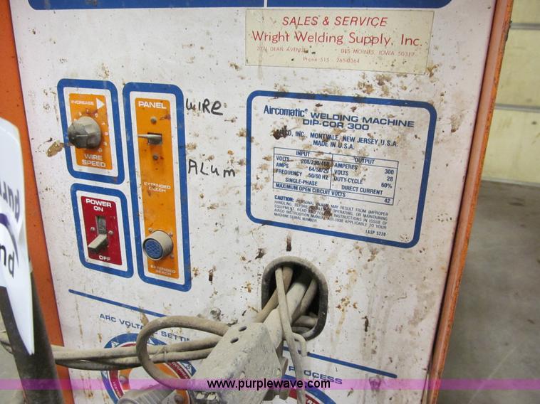 image for item L1859 Airco DIP-COR300 wire welder