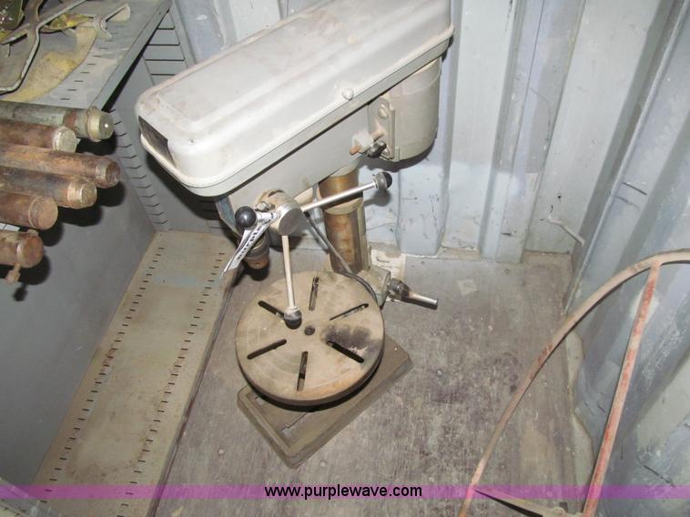 image for item L1861 Powerline DRS-565P drill press