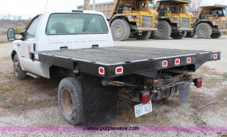 image for item L2350 1999 Ford F350 Super Duty flatbed pickup truck