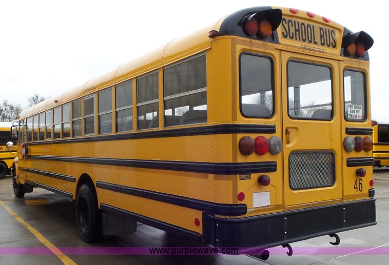 image for item L3574 2006 International 3000 bus