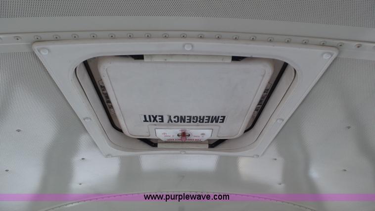 image for item L3574 2006 International 3000 bus