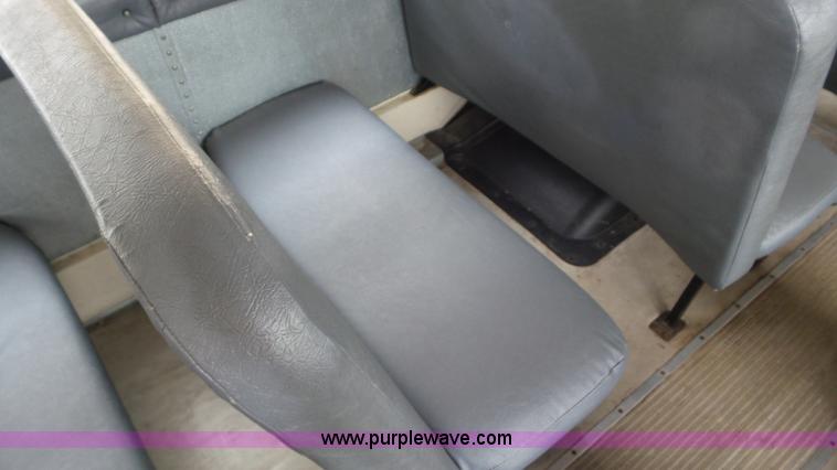 image for item L3574 2006 International 3000 bus