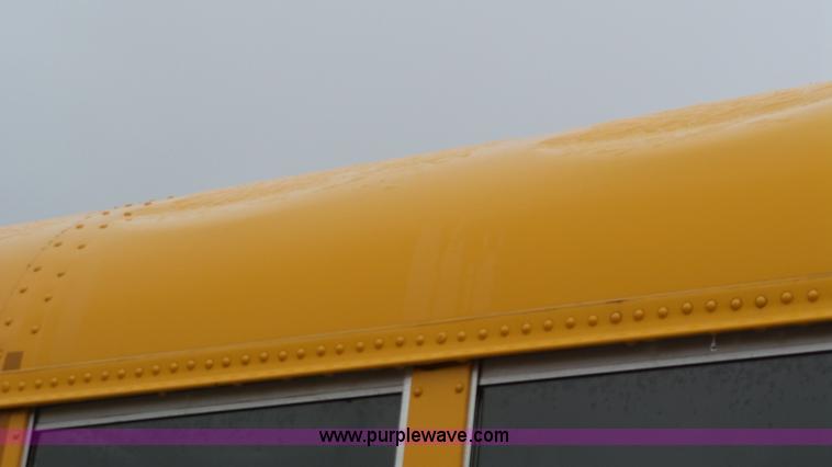 image for item L3574 2006 International 3000 bus