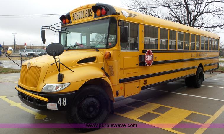 image for item L3577 2006 International 3000 bus