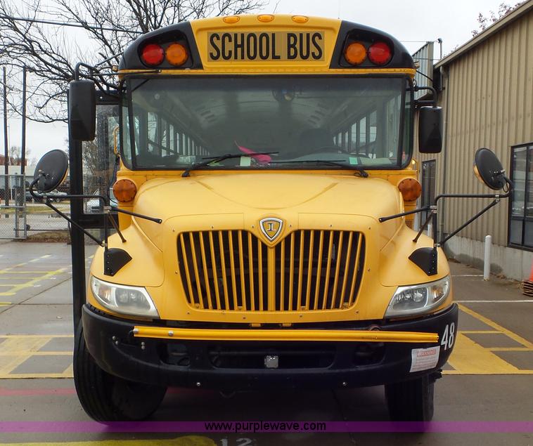 image for item L3577 2006 International 3000 bus