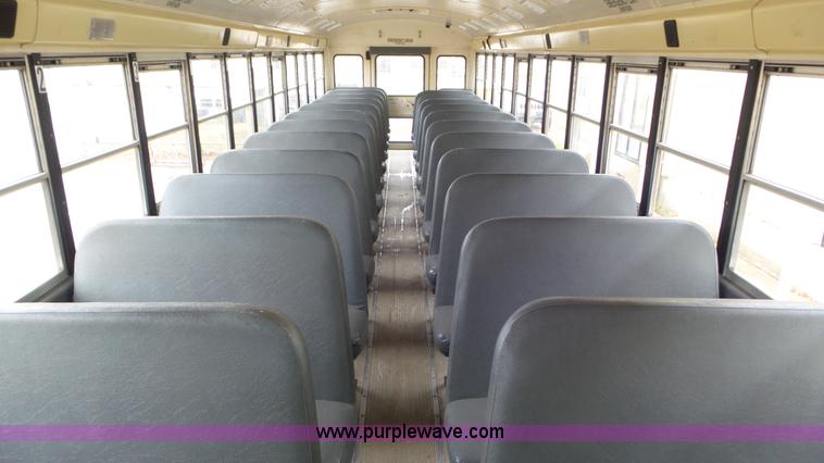 image for item L3577 2006 International 3000 bus